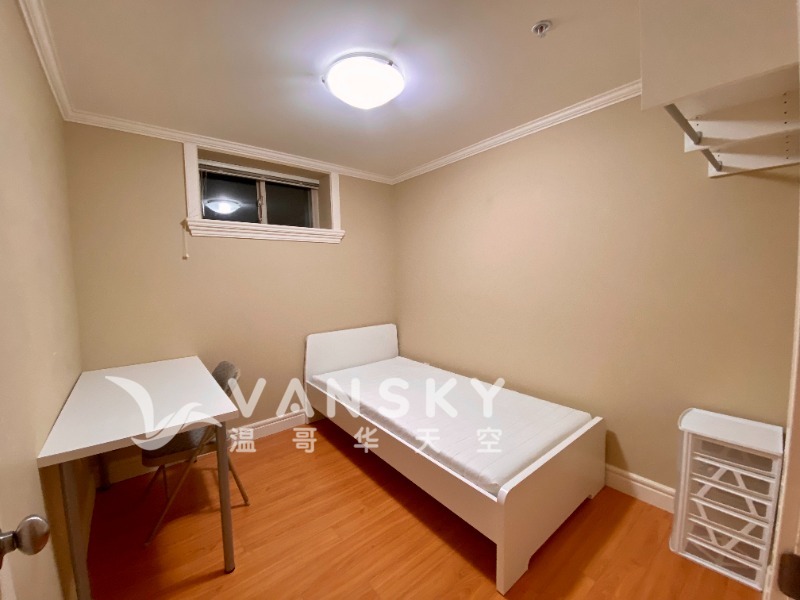 230202155241_7 Bedroom 2.JPG